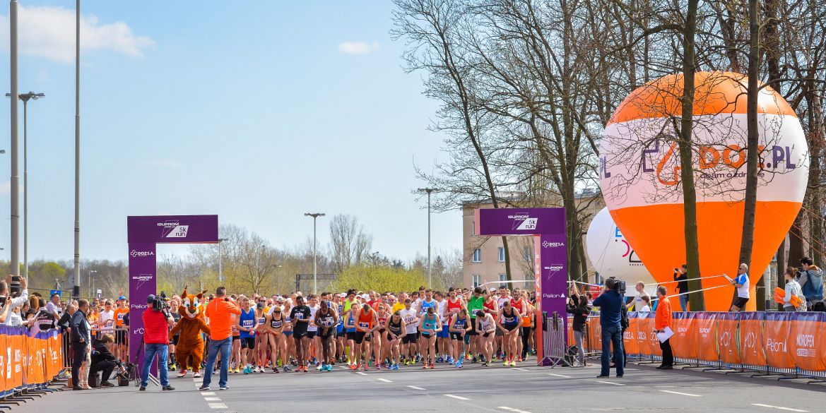 DOZ Łódź Marathon 2018 reaches finish line. It was fast and loud!